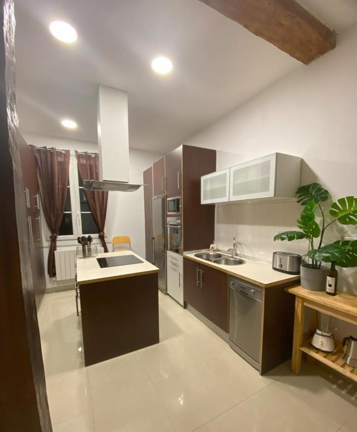 Appartamento Bailen Vivienda Turistica Reformada Bilbao Esterno foto