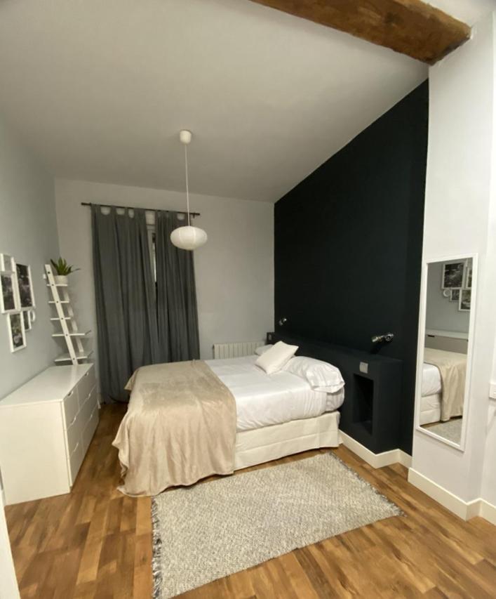 Appartamento Bailen Vivienda Turistica Reformada Bilbao Esterno foto