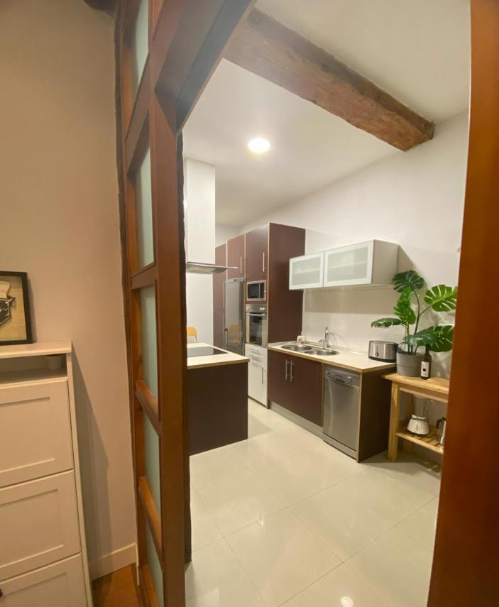 Appartamento Bailen Vivienda Turistica Reformada Bilbao Esterno foto